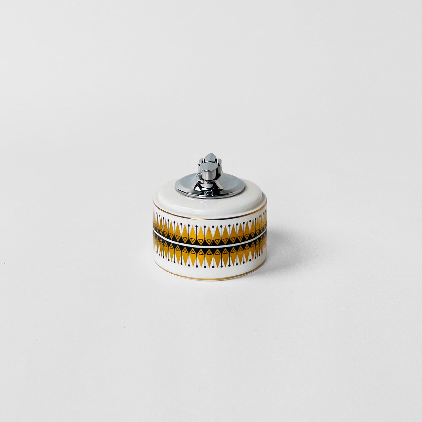 Rare Wedgwood Table Lighter, England, circa 1960.