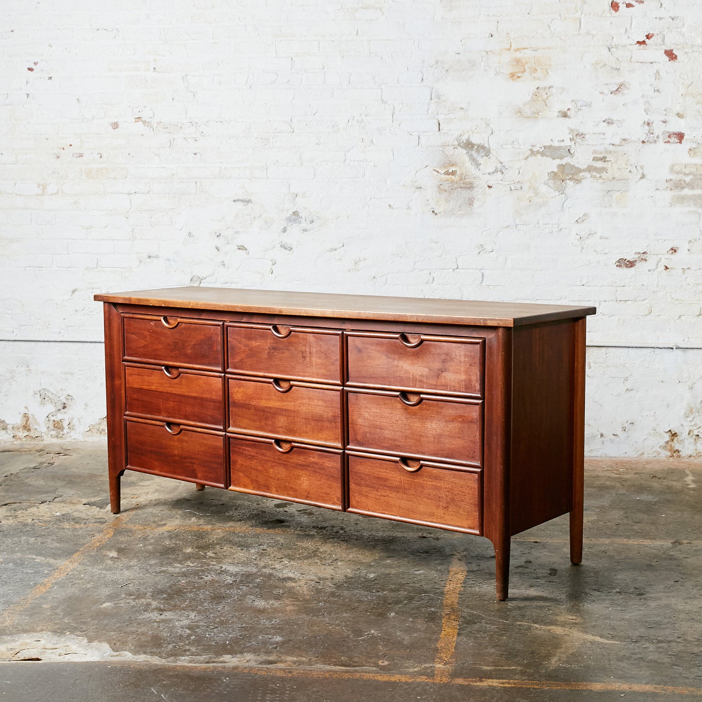 Sculptural Legs Nine Drawers Long Dresser Credenza