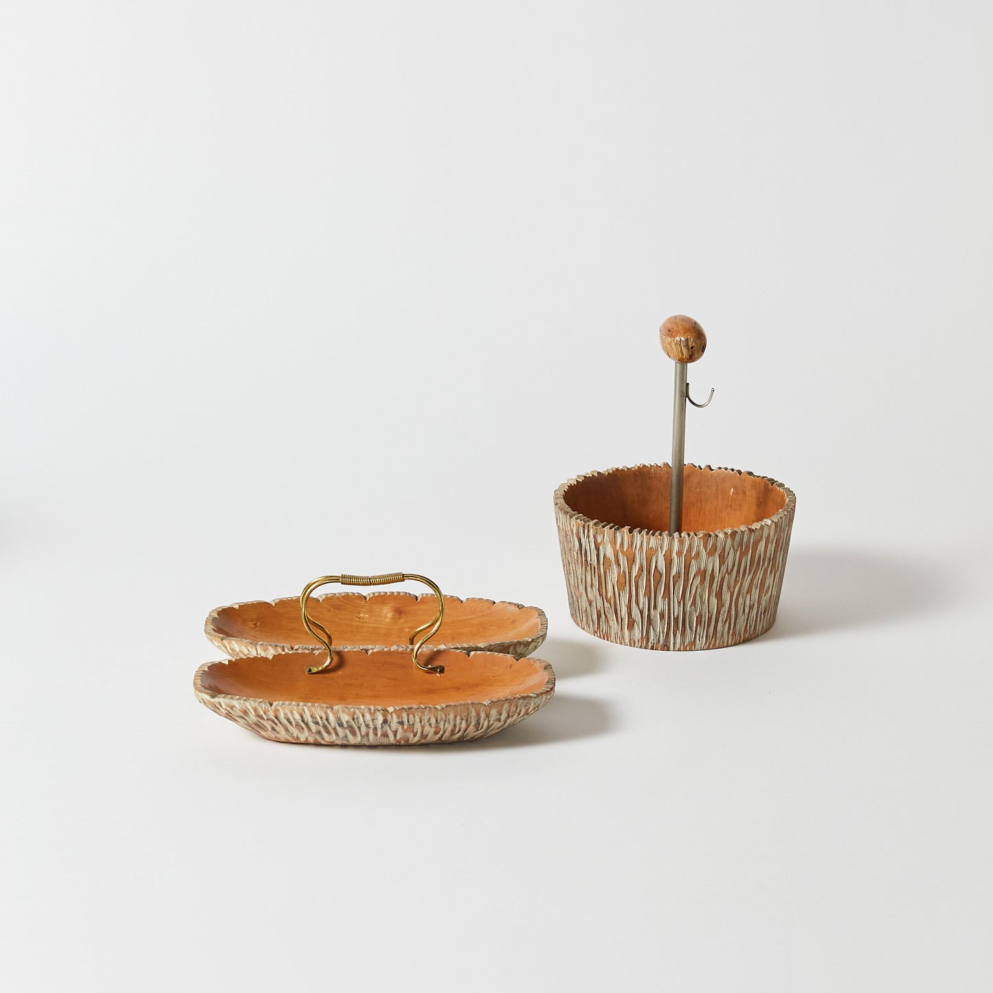 Aldo Tura Bar Set in Carved Wood and Brass Details